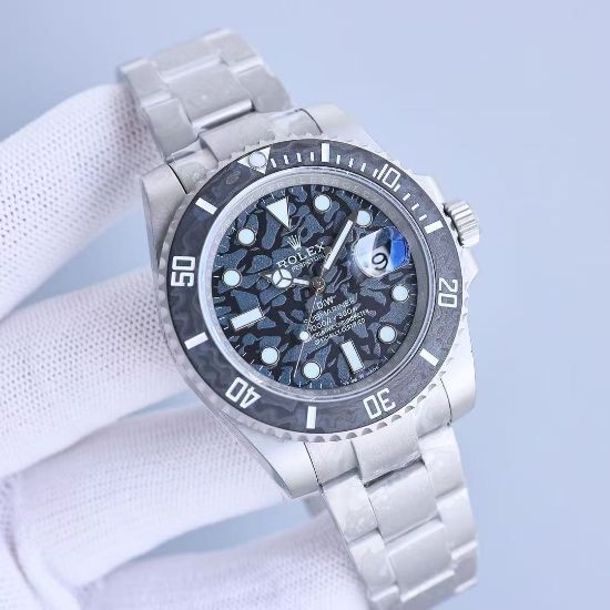 Picture of submariner